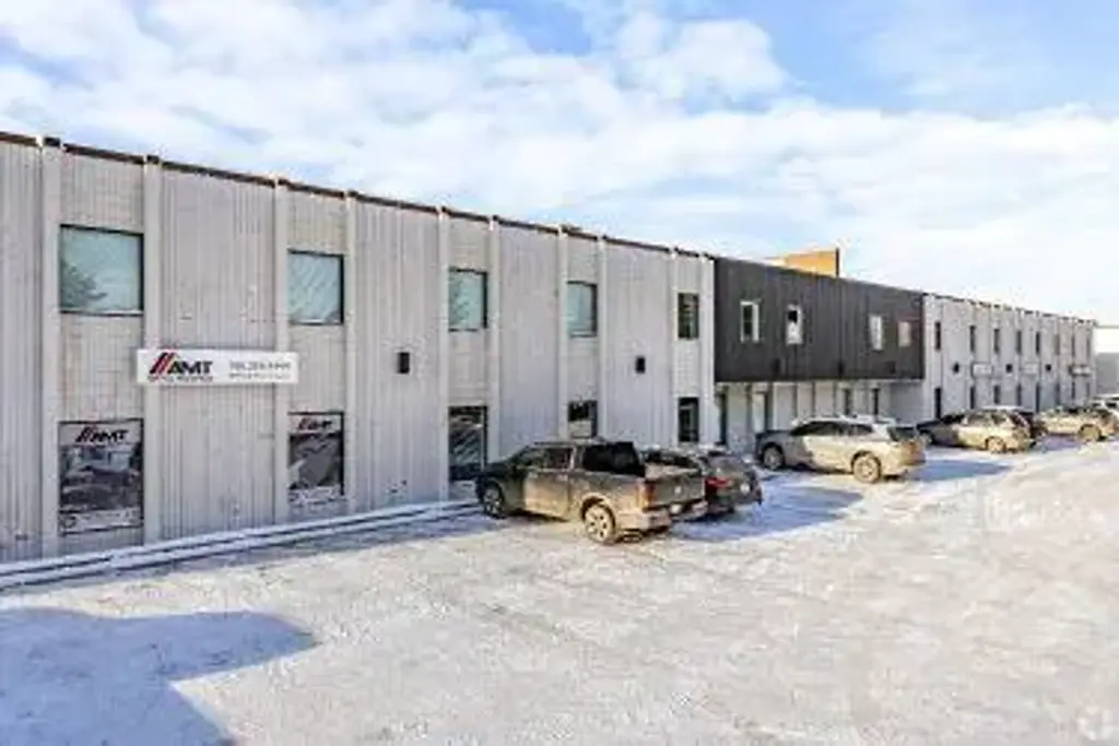101, 10464 176 Street, Edmonton